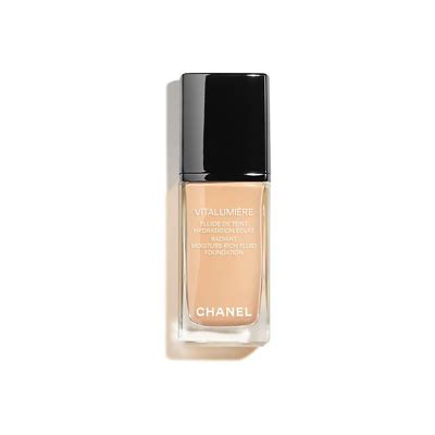 chanel vitalumiere soft bisque|VITALUMIÈRE Radiant, moisture.